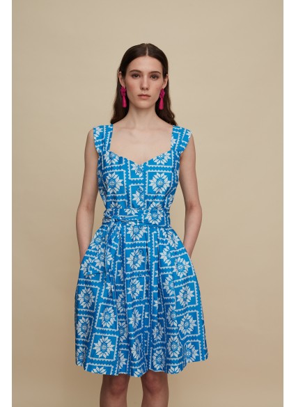 KROUSONAS MINI DRESS (VOURIA WHITE/BLUE PRINT)