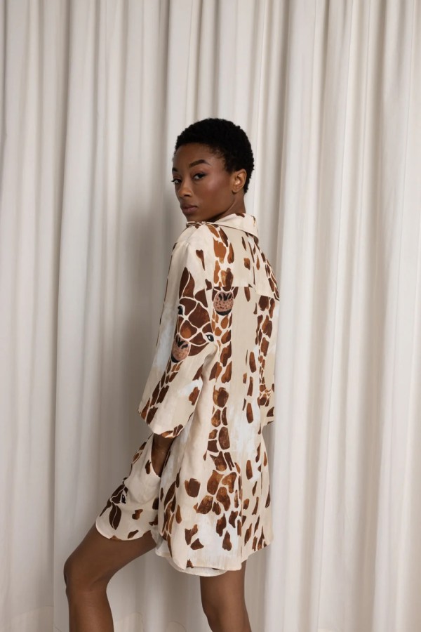 GIRAFFE UNISEX SHIRT