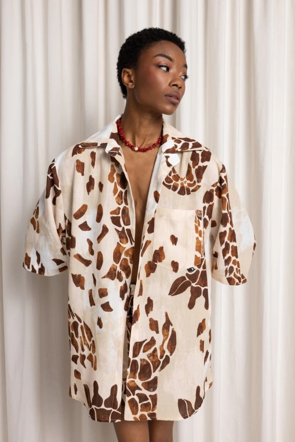 GIRAFFE UNISEX SHIRT
