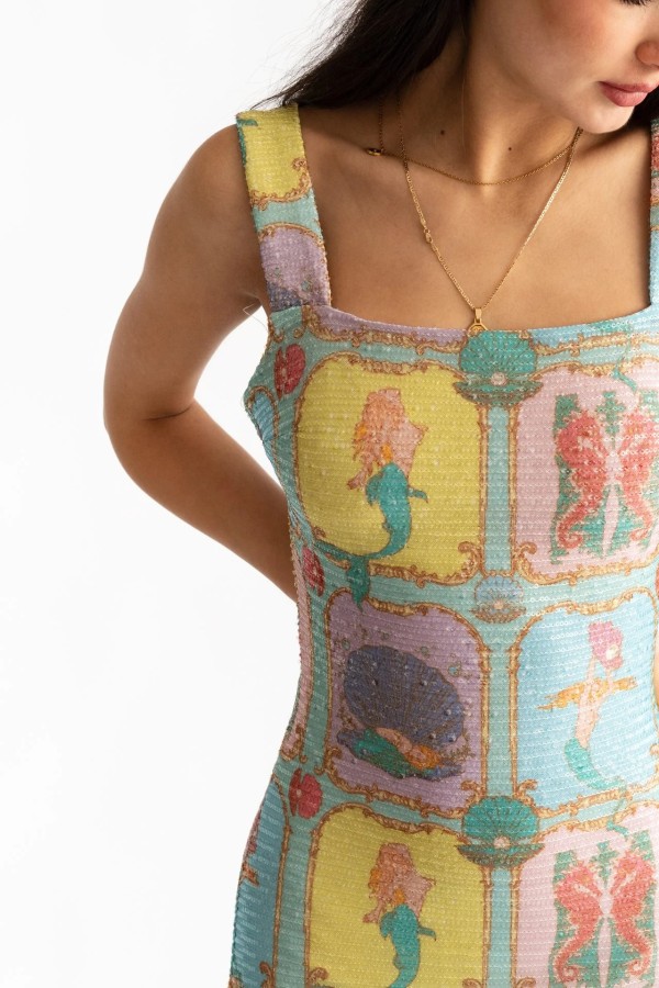 Pasithea Glam Backless Dress